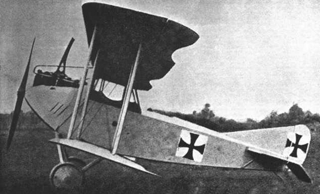 Vue d'un A.E.G. C.IV (photo : Jane's fighting aircraft of World War I John W.R. Taylor)