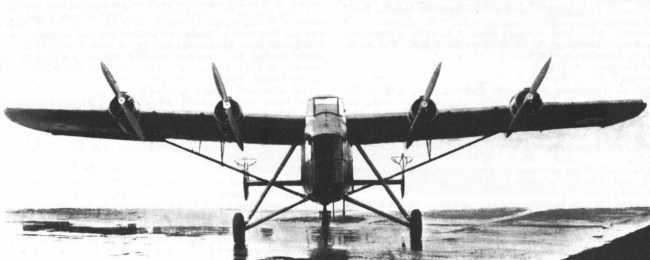 Vue d'un A.S.39 Fleet Shadower (photo : Jane's fighting aircraft of World War II)