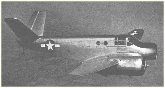 Vue d'un Beechcraft AT-10 Wichita expérimental (photo : Jane's fighting aircraft of World War II)