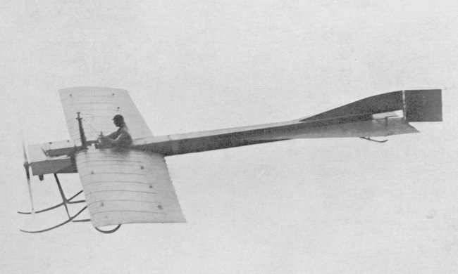 Vue d'un Deperdussin monoplan (photo : Gallica - Les Aéroplanes de 1911 - Raymond de Gaston)