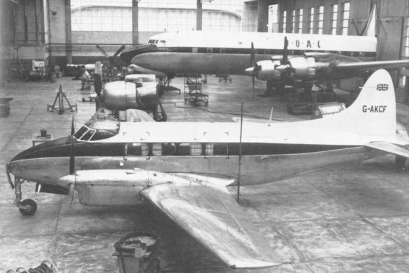 Vue d'un de Havilland D.H. 104 Dove à Heathrow (photo : Pictorial History of BOAC and Imperial Airways Kenneth Munson)
