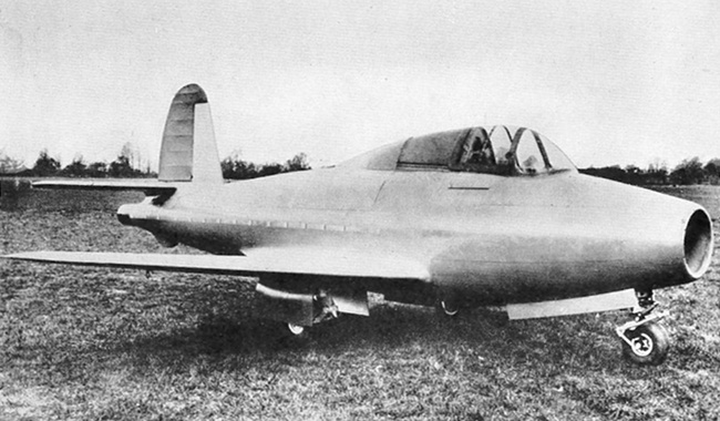 Vue du Gloster-Whittle E.28/39