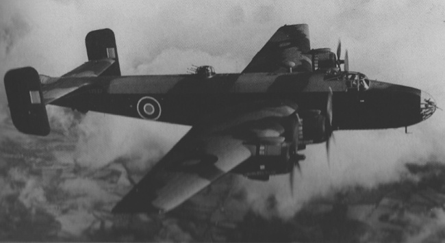 Vue d'un Halifax Mk. III (moteurs Bristol Hercules)
