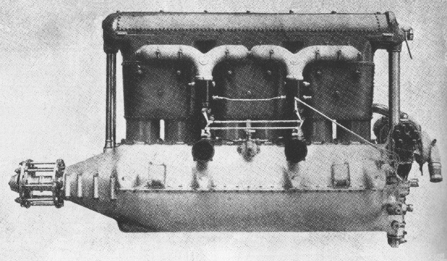 Vue d'un moteur Isotta-Fraschini V.4B (photo : Jane's fighting aircraft of World War I John W.R. Taylor)