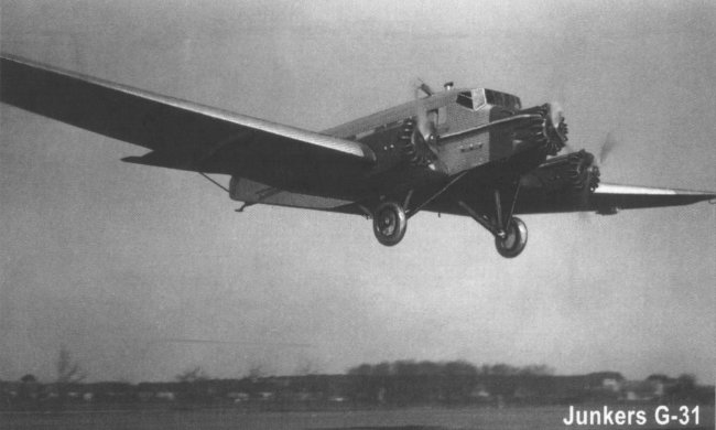 Vue d'un Junkers G 31 (origine : Über Den Wolken, Postes Autrichiennes)