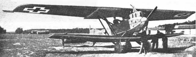 Vue d'un biplan d'attaque au sol Junkers J.I (photo : Jane's fighting aircraft of World War I John W.R. Taylor)