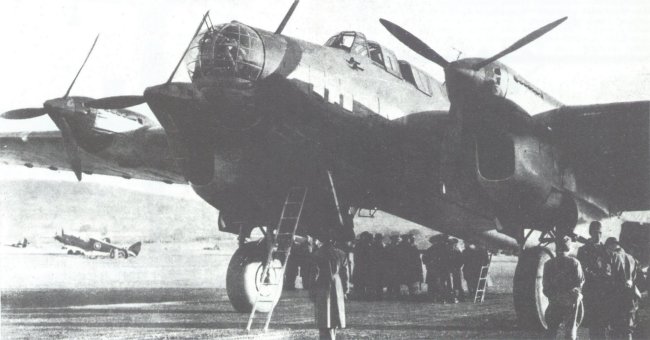 Vue frontale d'un TB-7 (photo : Jane's fighting aircraft of World War II)