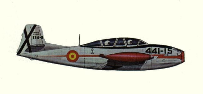 Vue d'un Saeta HA-200D (origine : Fighters, encyclopaedia of world aircraft - Kenneth Munson)