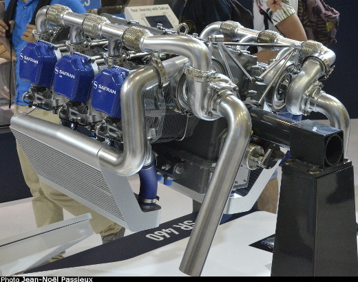 Vue d'un moteur à plat SMA SR460 (photo : JN Passieux, Salon du Bourget 2015)