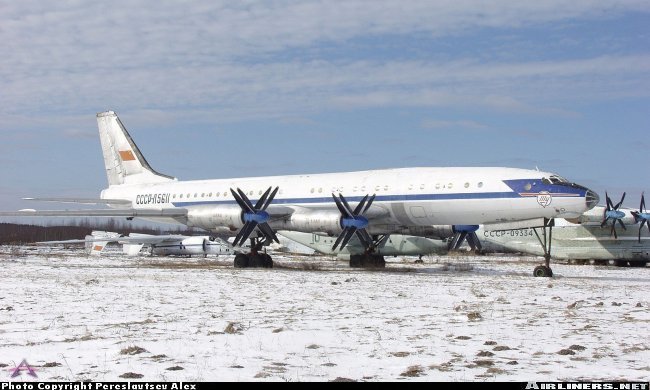 Vue d'un Tu-114 (photo : Alex Pereslavtsev)