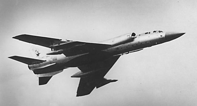 Vue d'un Tu-28