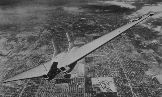 Vue du XP-79B (photo : Jane's pocket book 12 Research and experimental aircraft - Michael J.H. Taylor)