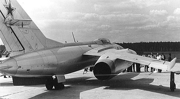 Vue d'un Yak-28